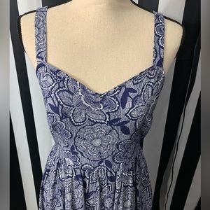 2/$15- F21 Blue & White Floral Dress